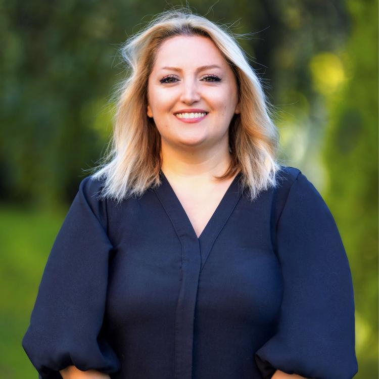 Ayşenur Karasu